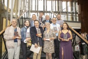 El Club de la Prensa de Medellín destaca la excelencia periodística en los Premios Manuel del Socorro Rodríguez